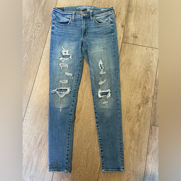 American Eagle - Picture 1 of 5